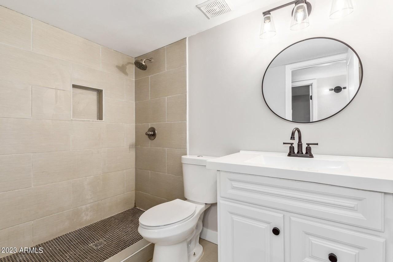 5909 West Elm Street #1 - Photo 7 of 19