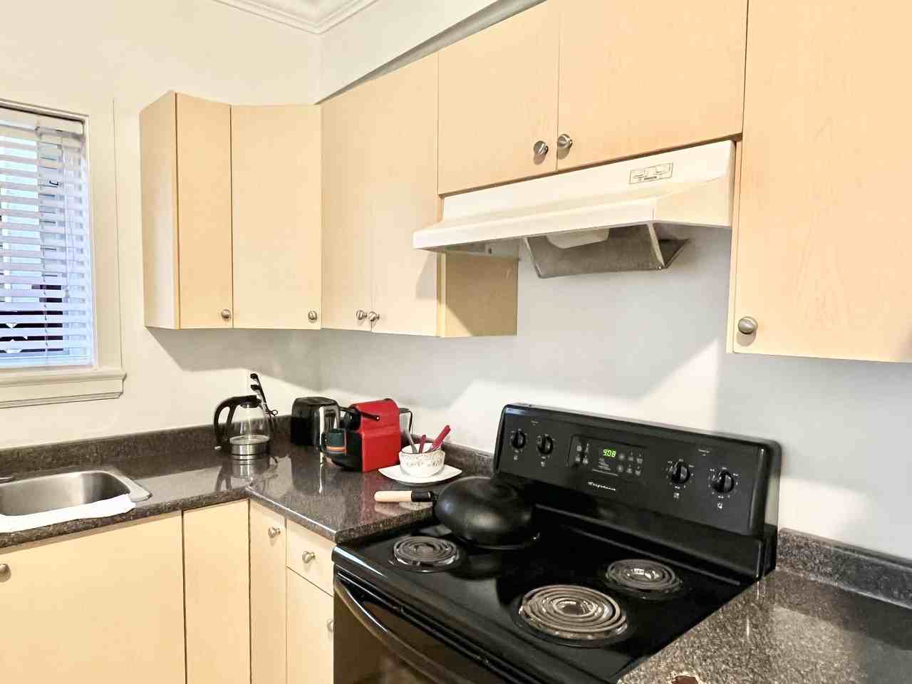 7515 14th Avenue - Photo 4 of 5