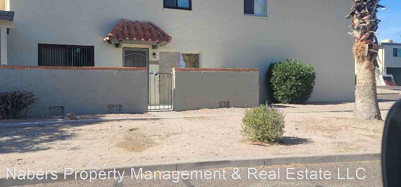 14248 Oakwood B MITKAL - Photo 3 of 19