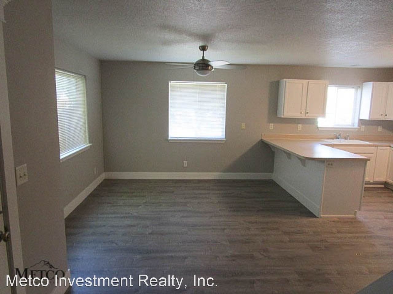 1123/25/27/29 E. Chamberlain - Photo 3 of 15