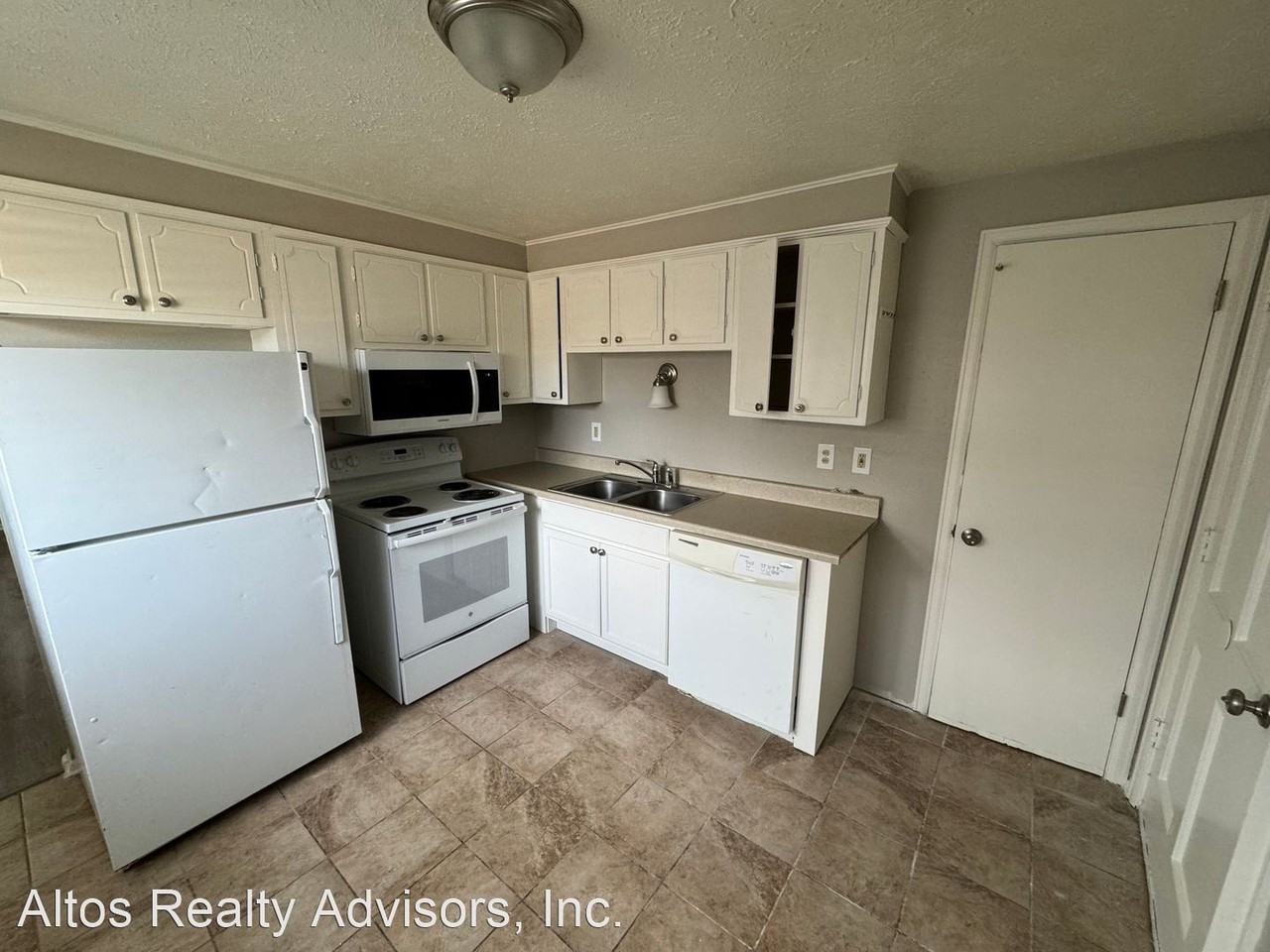 5701 S Pearl St Apartments in Littleton, CO 80121 Zumper