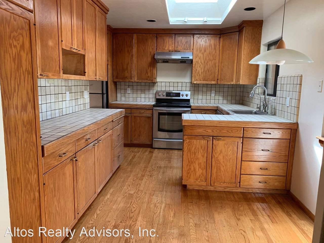 937 Linda Vista Way - Photo 3 of 16