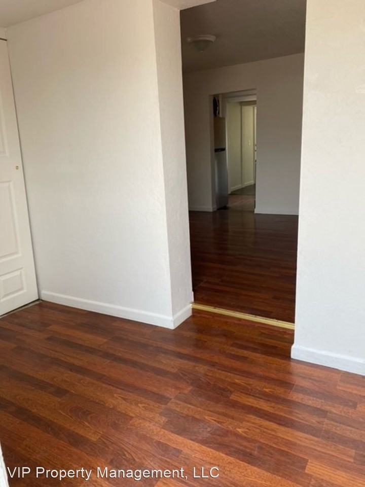 227 E Portland Ave - Photo 3 of 17