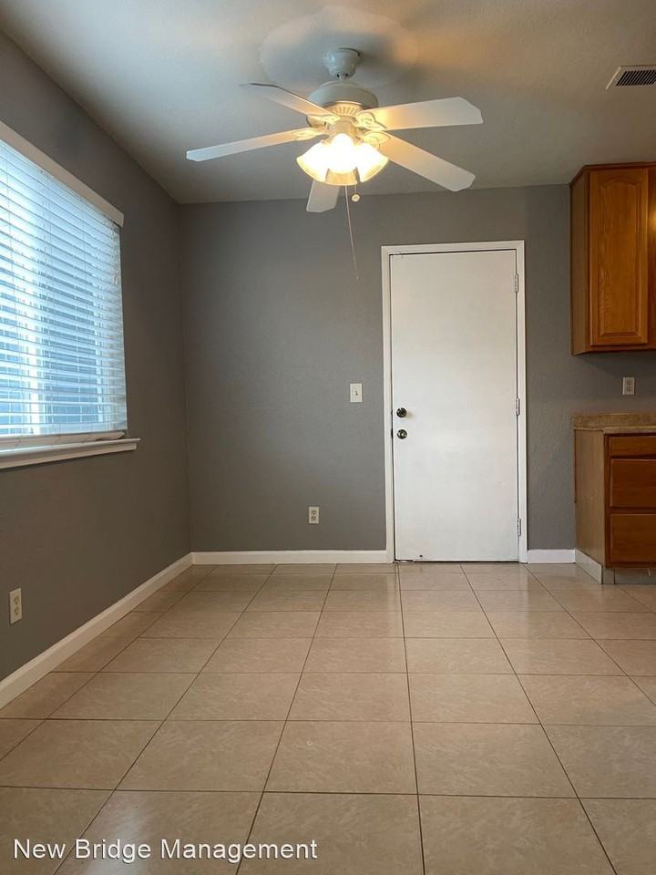 6024 Jackson Ave - Photo 3 of 9