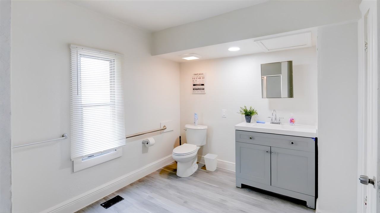 18th Street - Photo 3 of 25