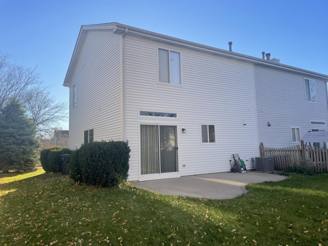 2591 Warm Springs Ln - Photo 2 of 22