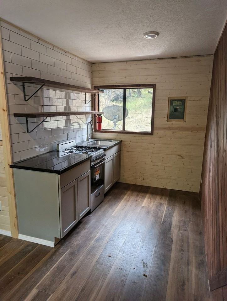 123 Butler - Photo 2 of 7