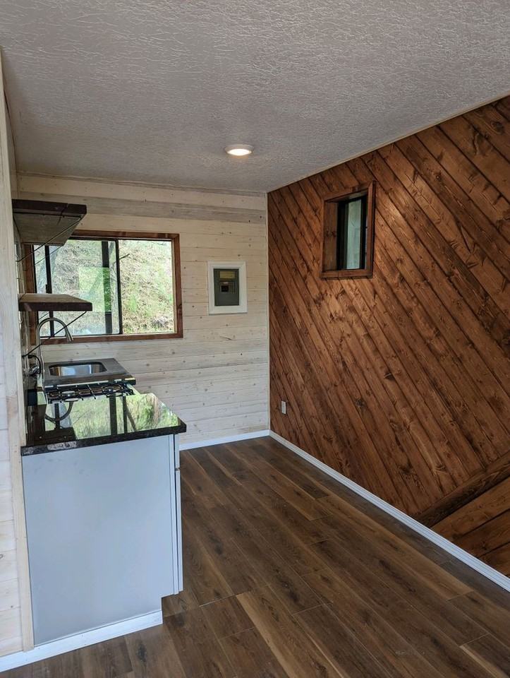 123 Butler - Photo 3 of 7