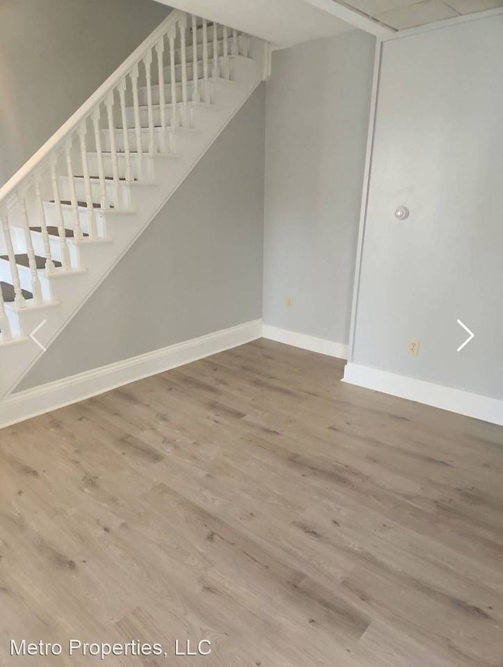 11 Central Street - Photo 3 of 8