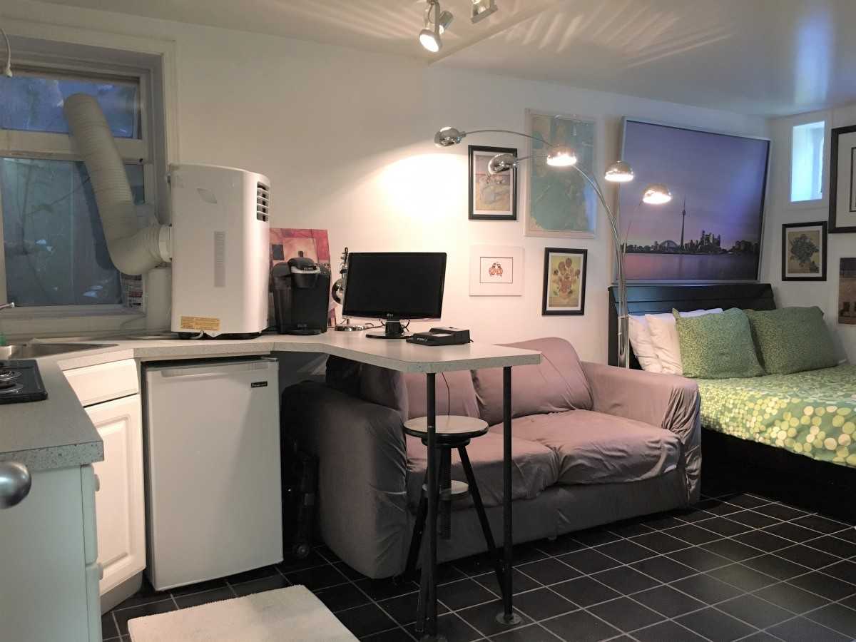 Heritage Rental Apartment Apartments 1517 Comox St, Vancouver, BC V6G