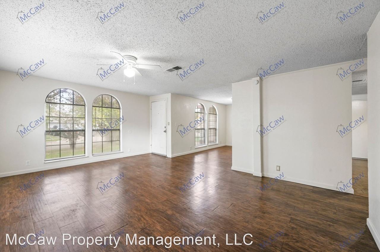 14614 Seminole St - Photo 2 of 20