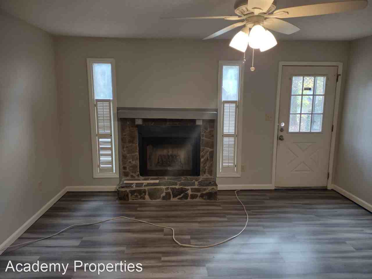 106 Richard Way - Photo 2 of 5