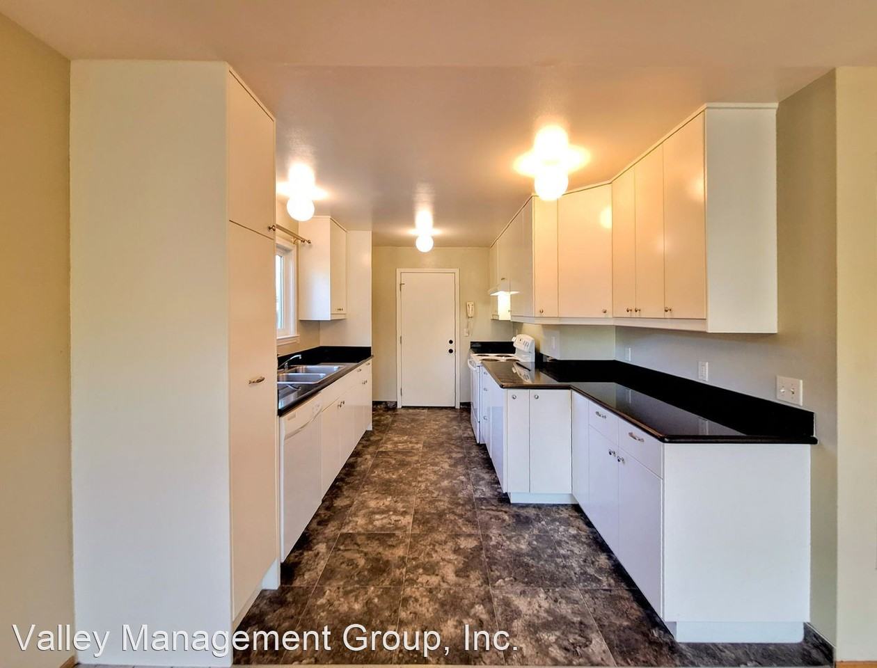 4875 Alex Dr - Photo 2 of 50