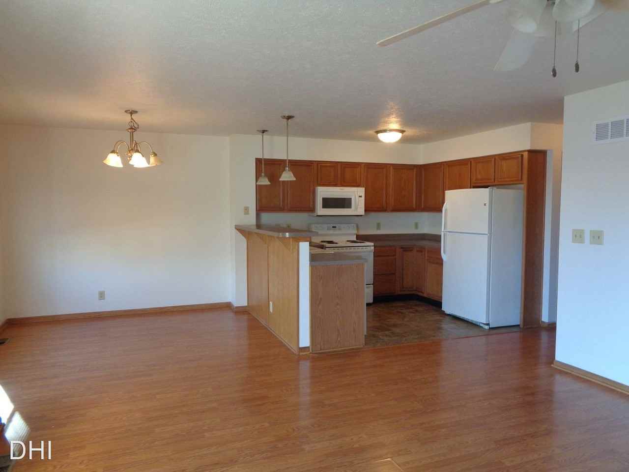 2150 Nw 55th St - Photo 2 of 12