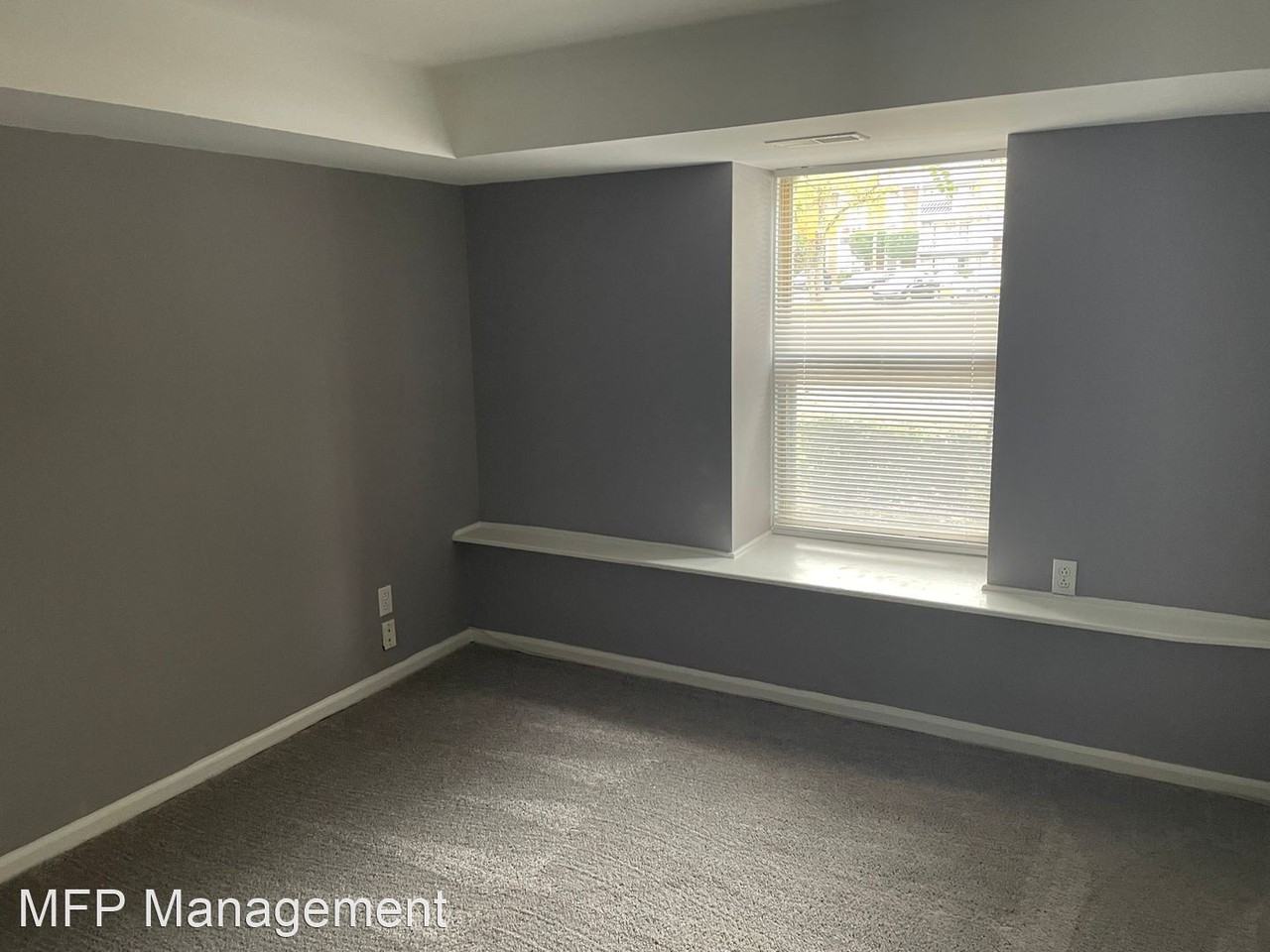 9235 Old Concord Rd #D - Photo 3 of 11