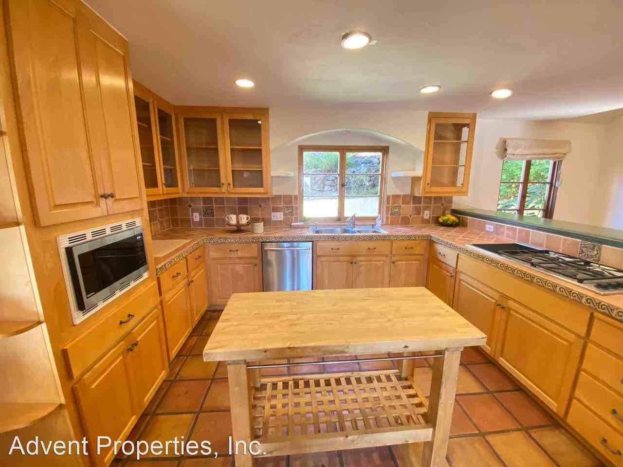 4936 Proctor Ave - Photo 2 of 26