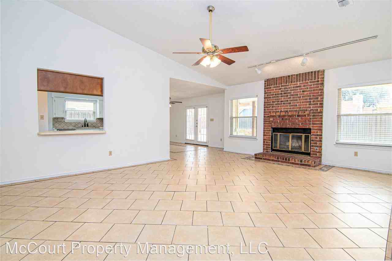 3809 Gulf Ave - Photo 3 of 28