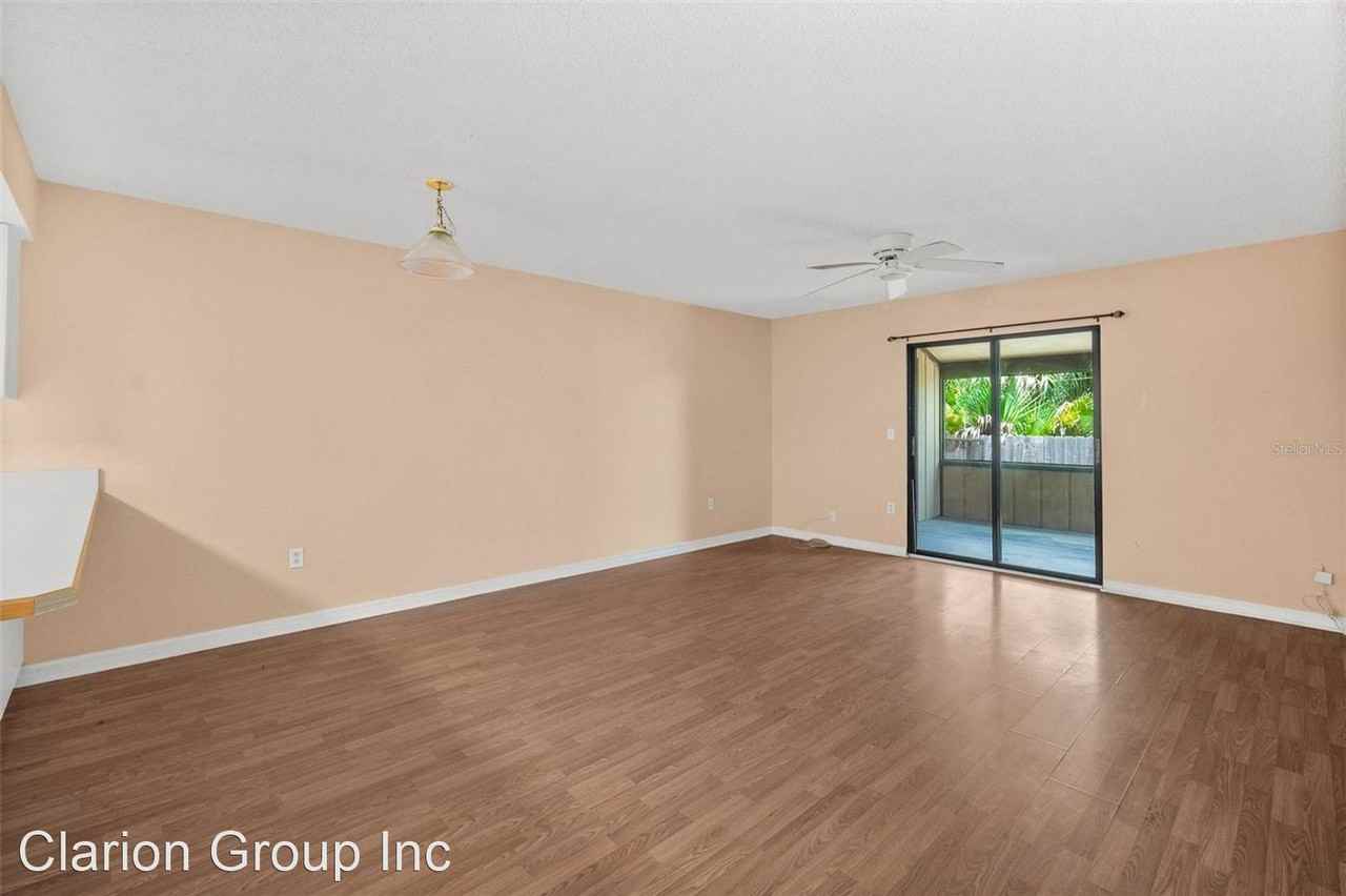 35 Village Dr - Photo 3 of 18