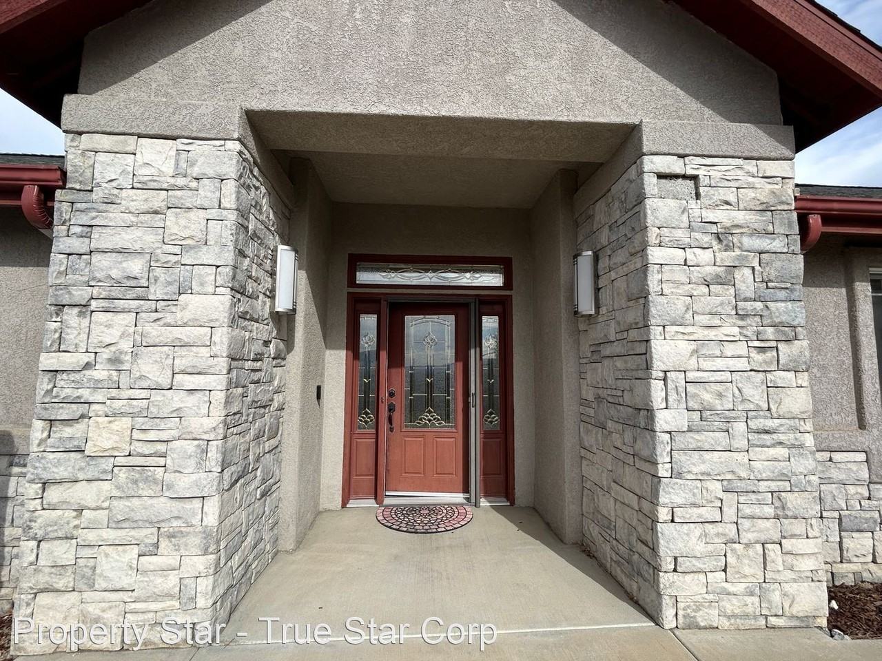 24501 Tiara Ct - Photo 3 of 42