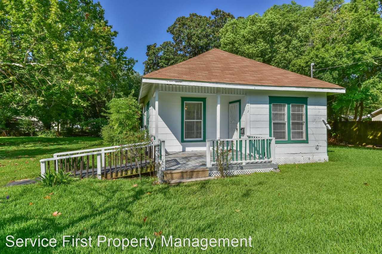 1412 Ash St - Photo 2 of 13