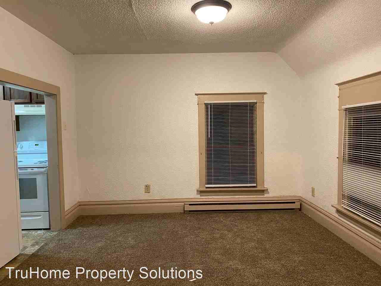 1623 3rd Ave S. - Photo 2 of 18