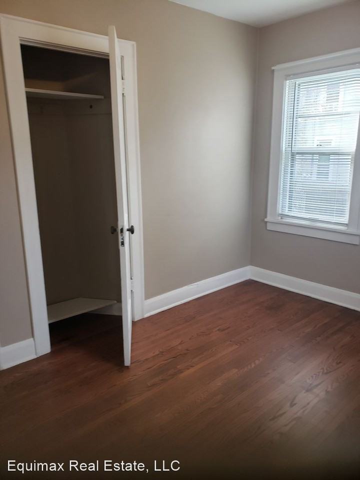 Historic Greystone Apartments - Photo 2 of 16