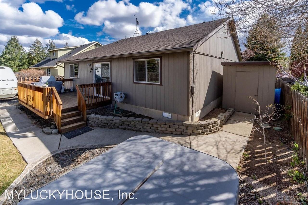 20776 Amber Way - Photo 3 of 17