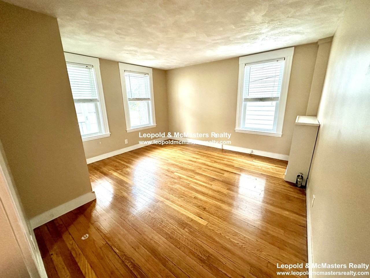 16 Thorndike Ter #1 - Photo 3 of 13