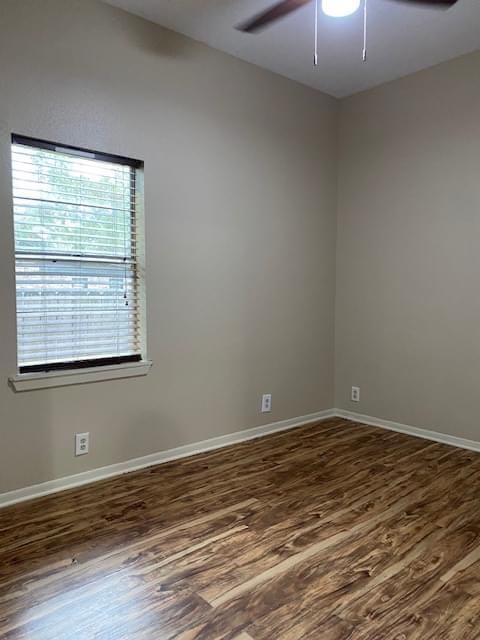 123 8Th Ave - Photo 3 of 8