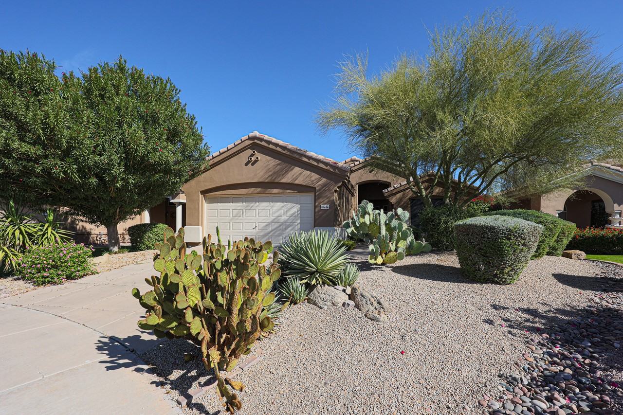 10232 E Meadow Hill Dr - Photo 2 of 40