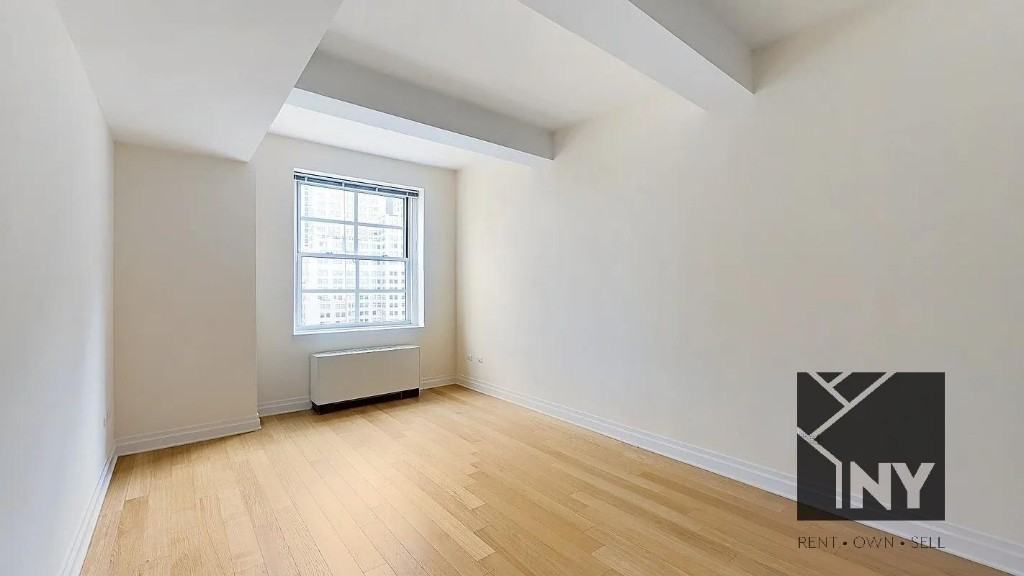 West St #15C - Photo 6 of 20