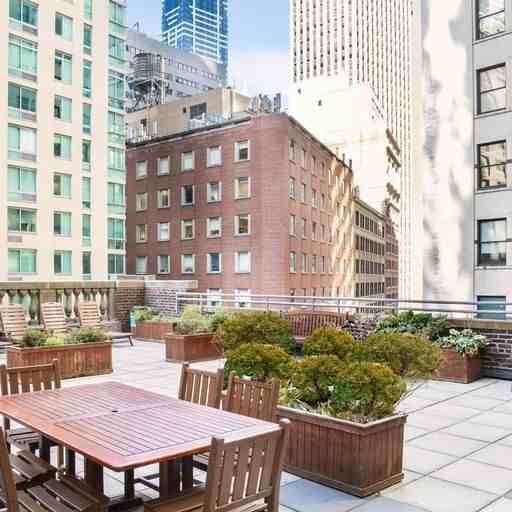 Maiden Ln #1503 - Photo 6 of 6