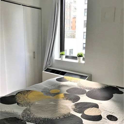 Maiden Ln #625 - Photo 2 of 5