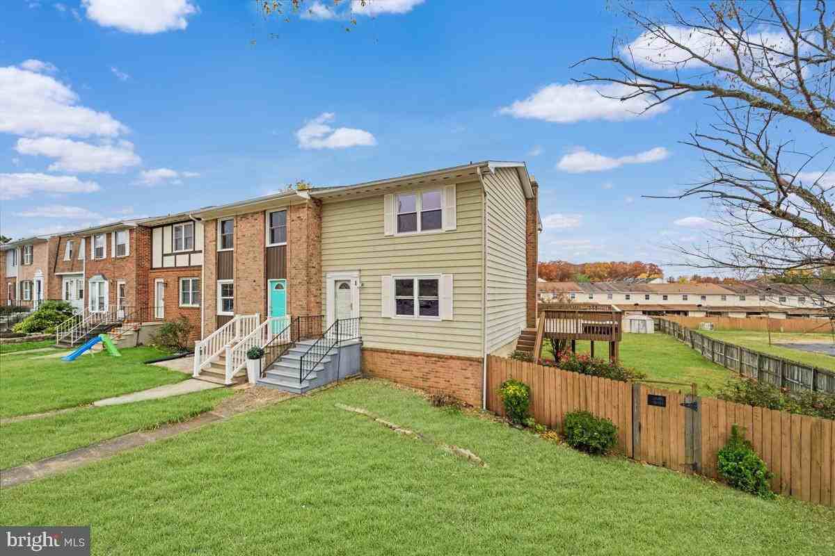 1 Coventry Ct, Fredericksburg, VA 22405 3 Bedroom House for 1,800