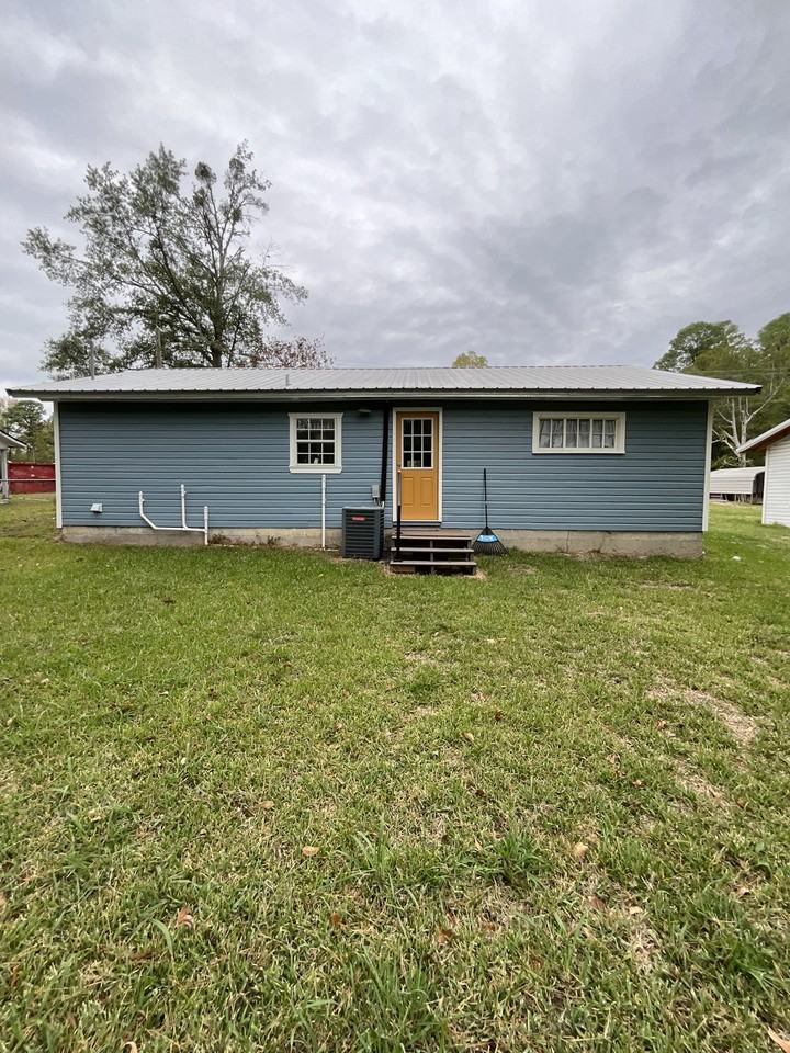 1405 South 11th Street - Photo 2 of 13