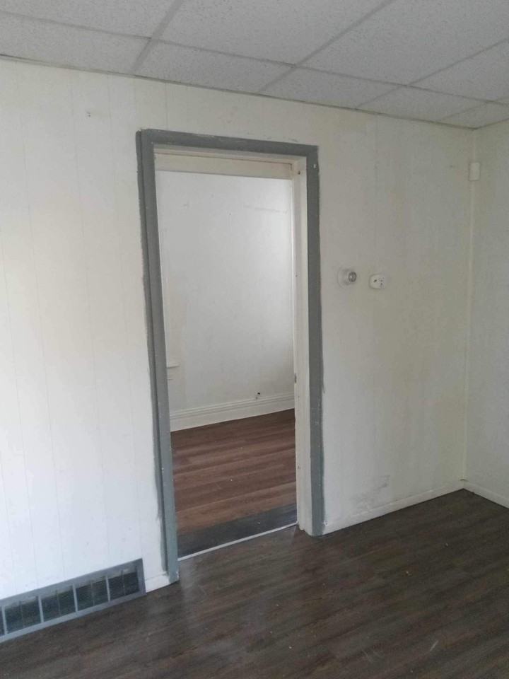 1267 Nebraska Ave - Photo 2 of 24