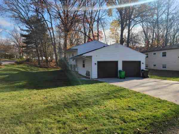 1484 Mctaggart Rd #1484 - Photo 2 of 14