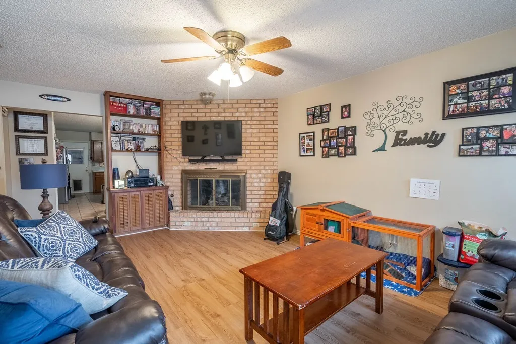 2505 Haynes Dr #NA - Photo 2 of 5