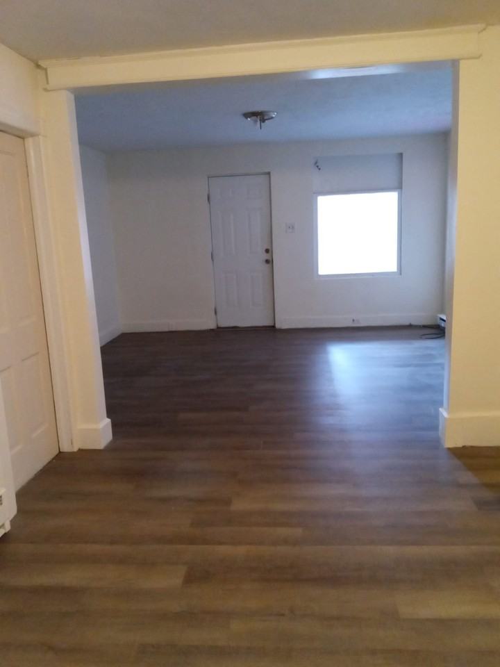 519 Ridge Ave #A - Photo 3 of 12