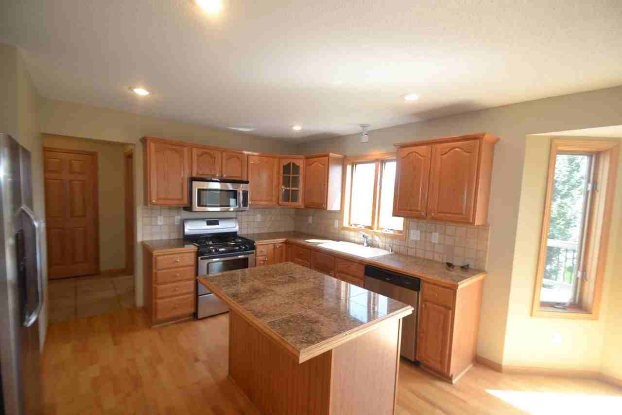 19393 Upland St NW - Photo 3 of 8