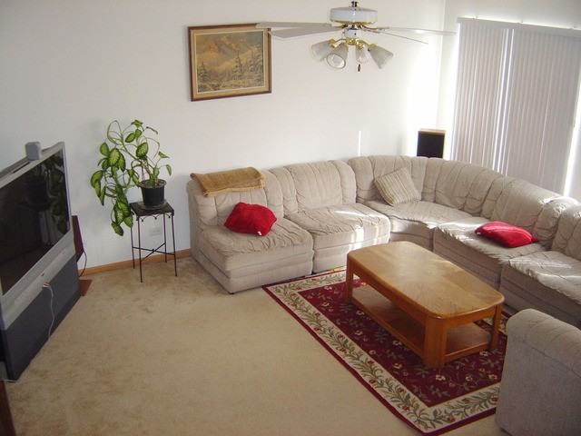 39807 Walton Ln - Photo 2 of 8