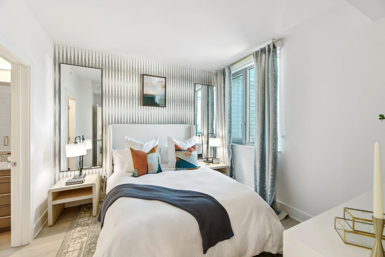 Link Apartments® H Street - Photo 5 of 28