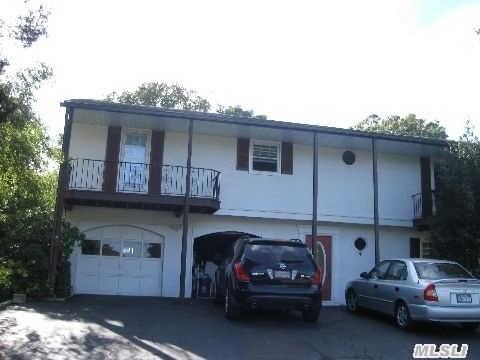 70 Richmond Ave - Photo 2 of 18