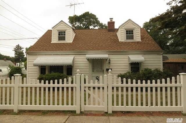 1 Michigan Ave - Photo 3 of 6