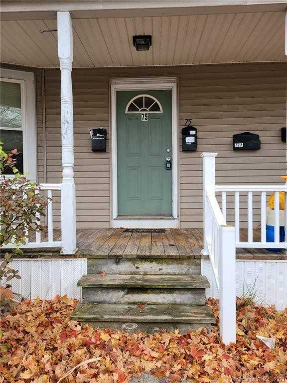 75 Windsor St - Photo 2 of 12