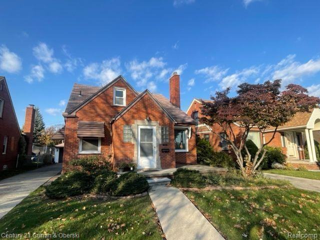 241 Drexel St - Photo 2 of 16