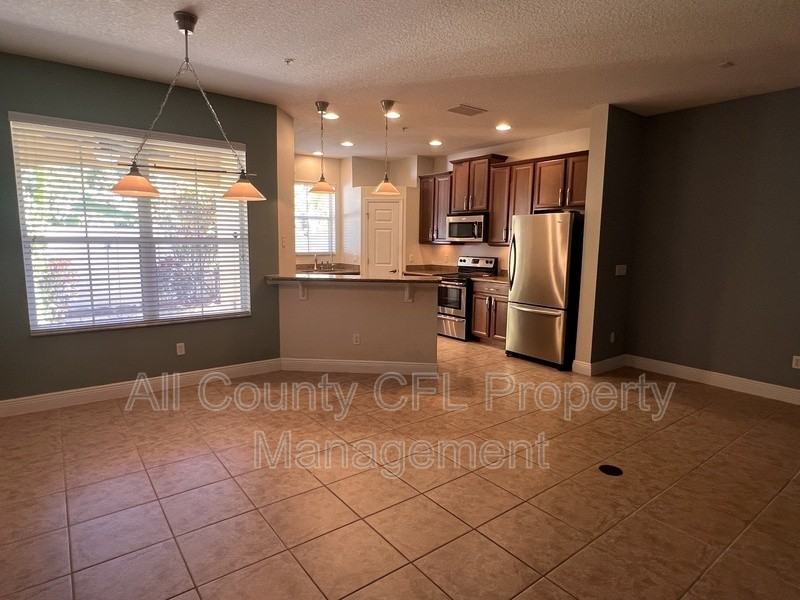 4979 Poplopen Ln - Photo 3 of 22