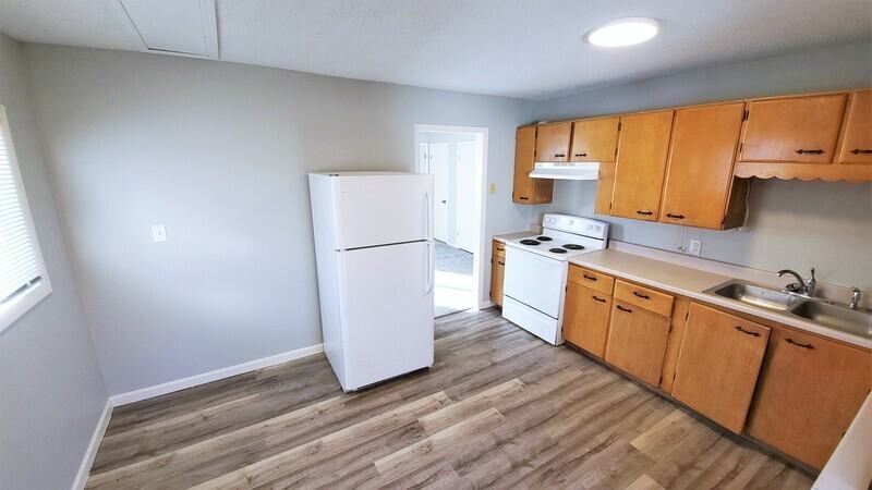 372 26th Ave Sw - Photo 6 of 18