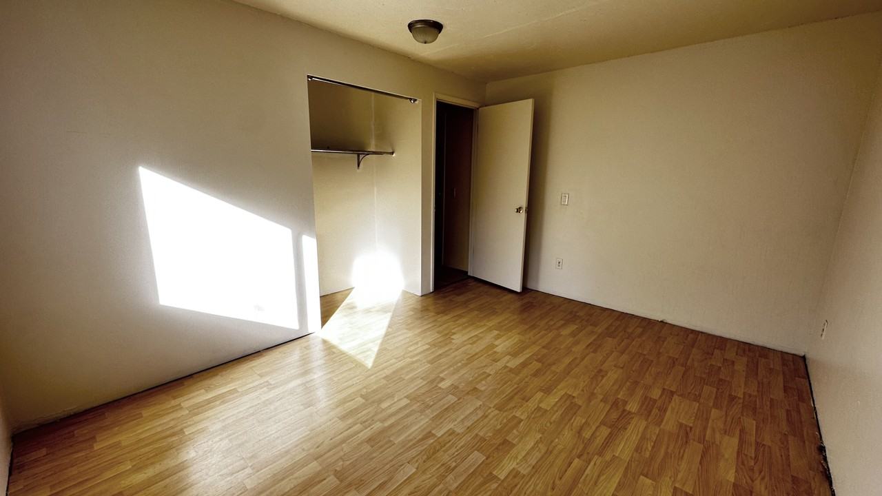 219 Polo Park Dr - Photo 2 of 14