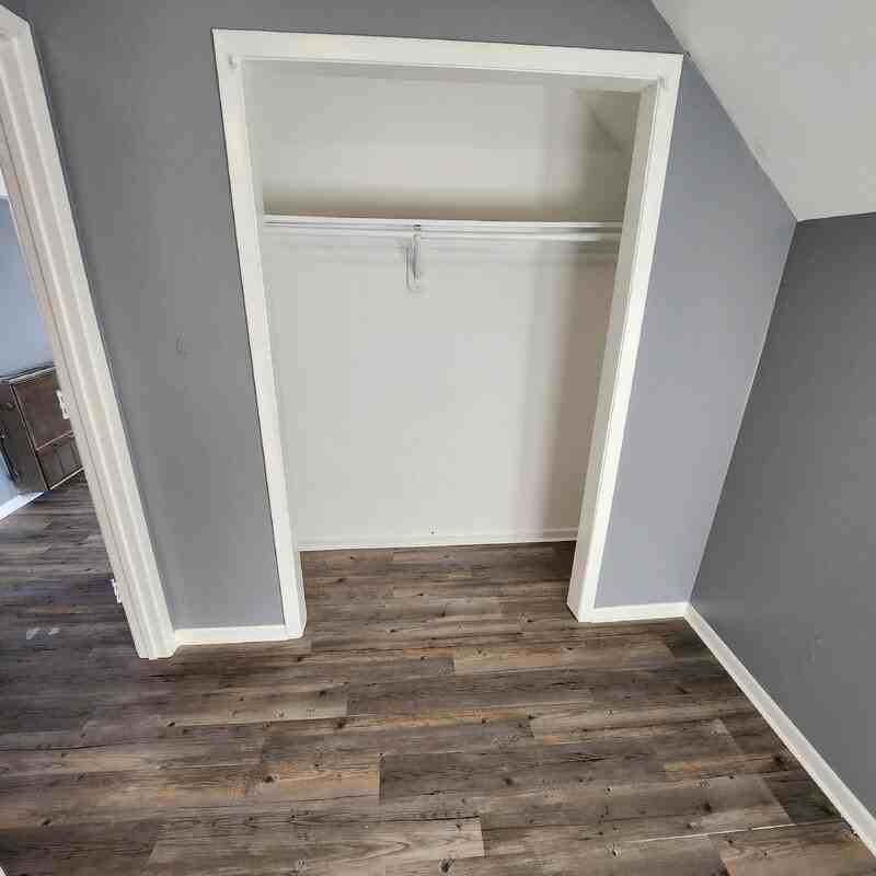 1402 Willis Ave #7 - Photo 5 of 50